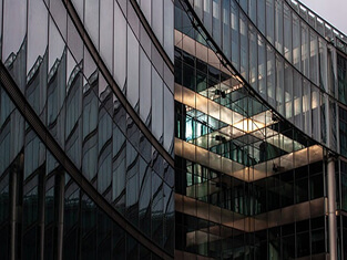 IBMS指的是什么？它有哪些特點(diǎn)和優(yōu)勢(shì)？